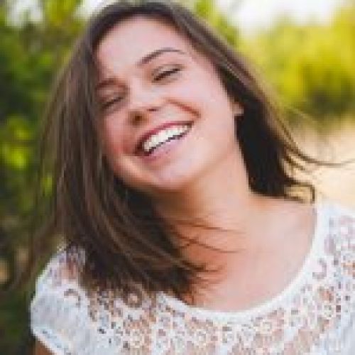 Sonrisa sin periodontitis en Valladolid